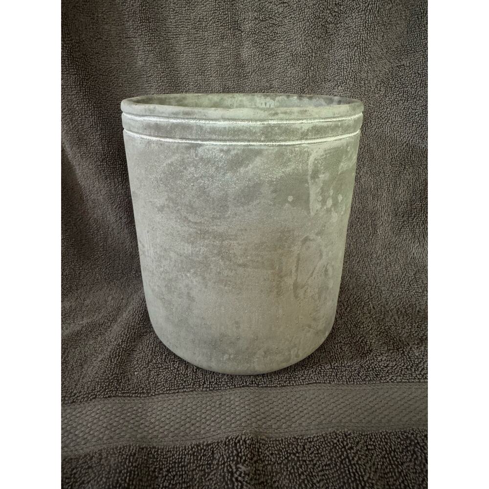Concrete Indoor Outdoor Planter 6x6.5” Pot - Grey. Minimalist cottagecore